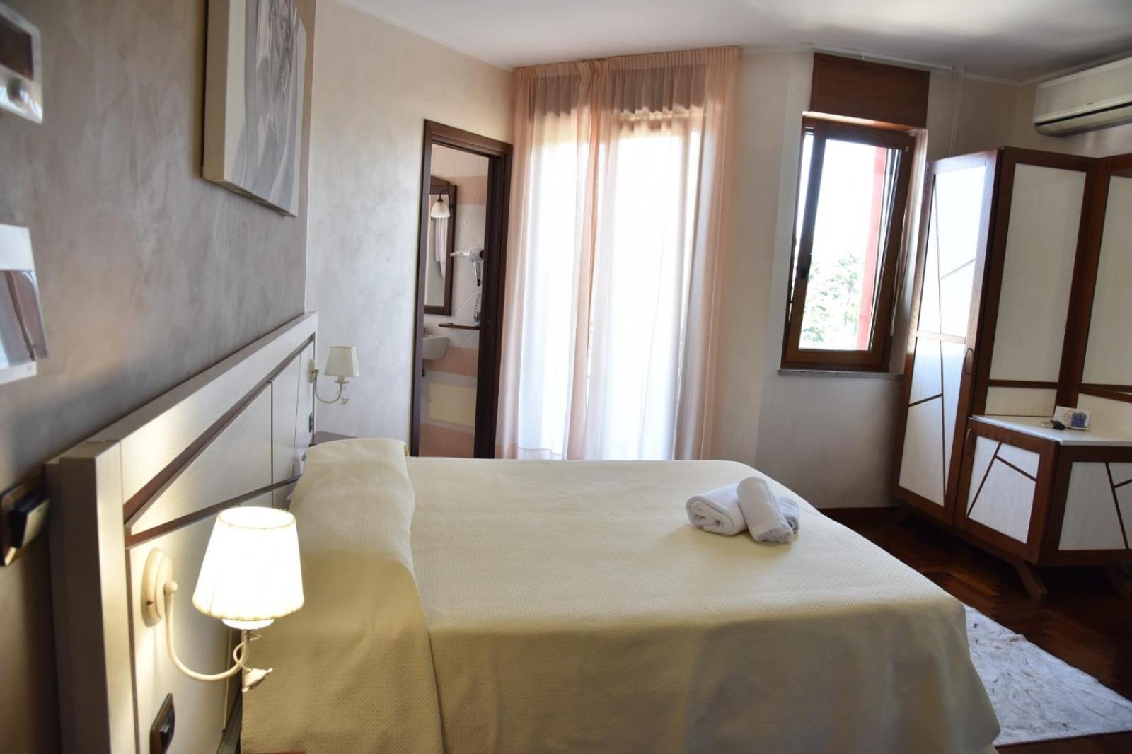 Hotel Sirio Rotonda Exterior photo