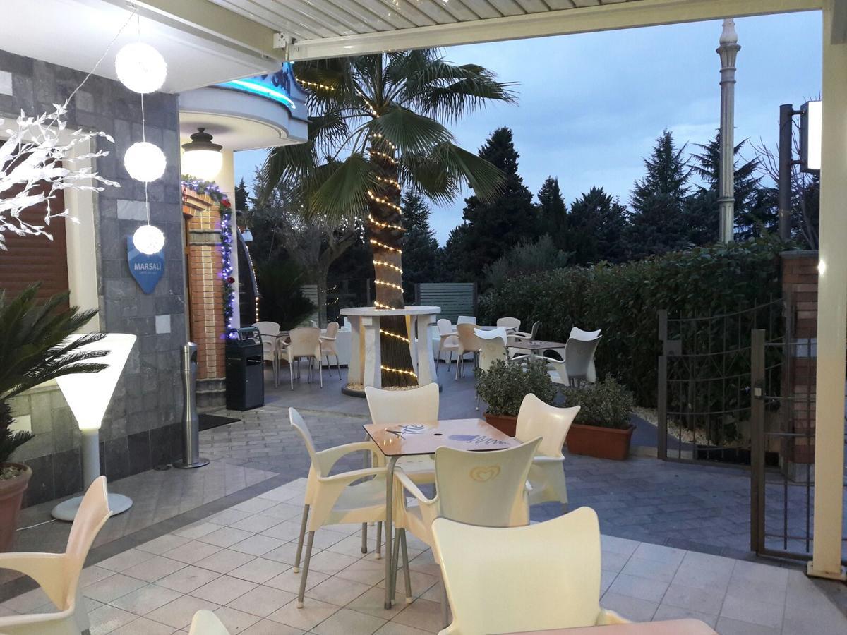 Hotel Sirio Rotonda Exterior photo